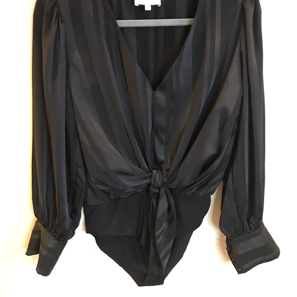 J.O.A. Tie Front Black Bodysuit size MEDIUM - Picture 5 of 8